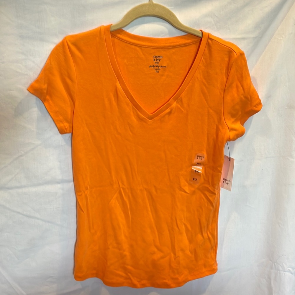 Crown and Ivy Perfectly Pima SS Tee. Size Petit Small